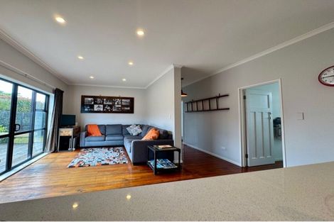 Photo of property in 56 Naples Street, Martinborough, 5711