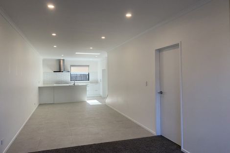 Photo of property in 18 Hema Road, Hobsonville, Auckland, 0616