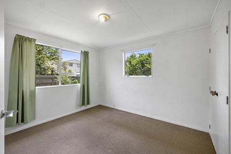 Photo of property in 75 Pembroke Street, Westown, New Plymouth, 4310