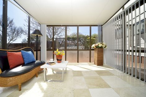 Photo of property in 32 Hollyford Drive, Clover Park, Auckland, 2105