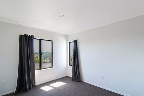 Photo of property in 2 Kaikoura Street, Maupuia, Wellington, 6022