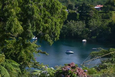 Photo of property in 43 Wakeman Road, Acacia Bay, Taupo, 3330