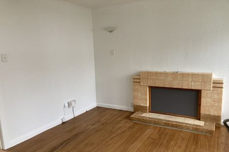 Photo of property in 6 Koromiko Street, New Lynn, Auckland, 0600