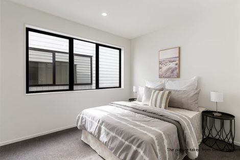 Photo of property in 44 Whare Kauri Road, Papakura, 2110