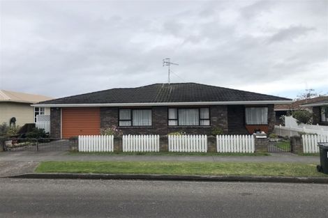 Photo of property in 15 Cook Street, Foxton, 4814