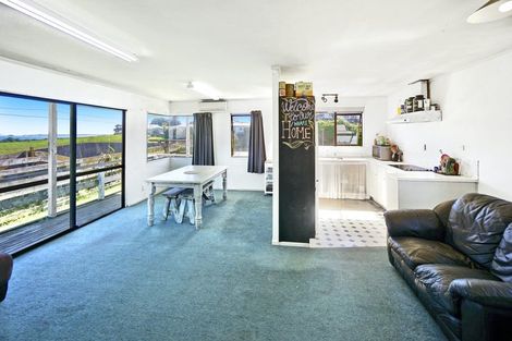 Photo of property in 4b Ngaparaoa Drive, Maketu, Paengaroa, 3189