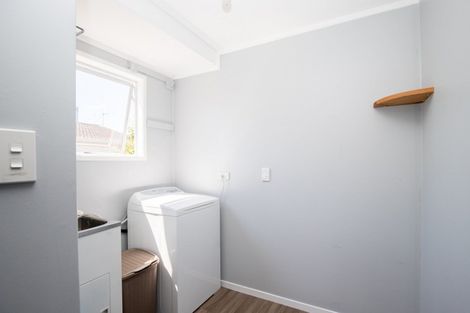 Photo of property in 1 Mcclean Place, Ngatea, 3503