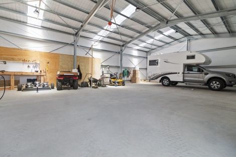 Photo of property in 202b Thompsons Track, Aongatete, 3178