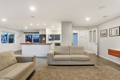 Photo of property in 1 Aldermen Avenue, Papamoa Beach, Papamoa, 3118