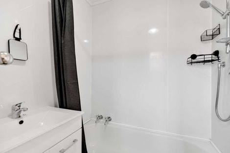 Photo of property in 2/86 Weld Street, Redwoodtown, Blenheim, 7201