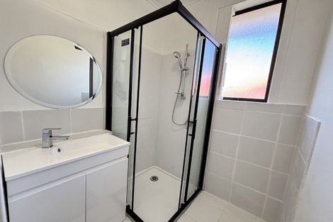 Photo of property in 17 Cambridge Terrace, Papatoetoe, Auckland, 2025