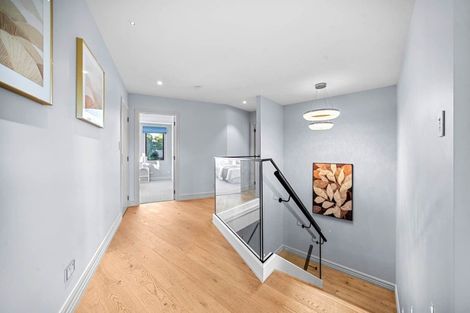 Photo of property in 3a Westbourne Road, Murrays Bay, Auckland, 0630