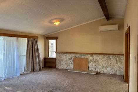 Photo of property in 72 Avondale Road, Taradale, Napier, 4112