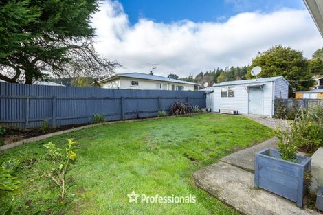 Photo of property in 3/31 Hillside Drive, Maoribank, Upper Hutt, 5018