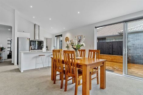 Photo of property in 14 Rire Hau Lane, Pyes Pa, Tauranga, 3112