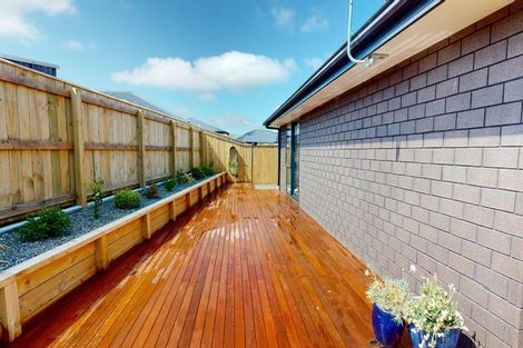 Photo of property in 6 Corsica Court, Fitzherbert, Palmerston North, 4410