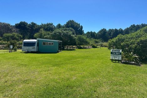 Photo of property in 5 Kereru Place, Mahia, 4198