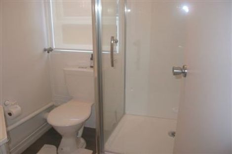 Photo of property in 1/14 Frieston Road, Milford, Auckland, 0620