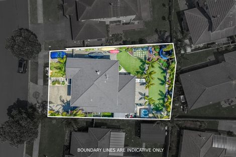 Photo of property in 17 Turnberry Drive, Wattle Downs, Auckland, 2103