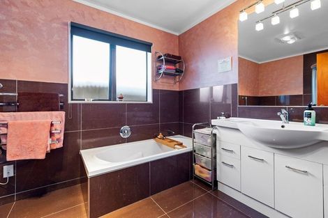 Photo of property in 132b Greerton Road, Gate Pa, Tauranga, 3112