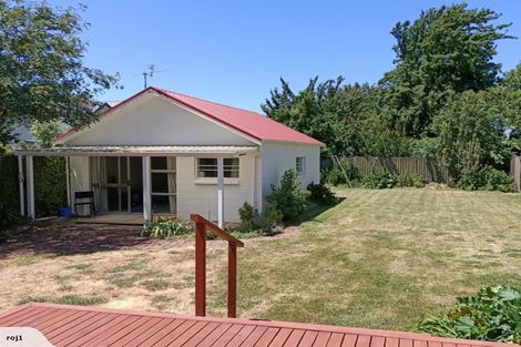 Photo of property in 80 Withells Road, Avonhead, Christchurch, 8042
