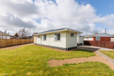 Photo of property in 75 Taumaihi Street, Bulls, 4818