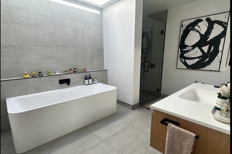 Photo of property in 6 Stockyard Lane, Jacks Point, Queenstown, 9371