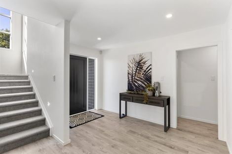 Photo of property in 52a Sycamore Drive, Sunnynook, Auckland, 0620