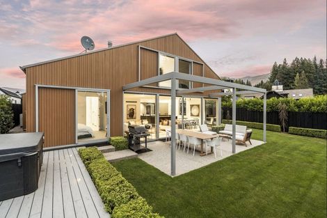 Photo of property in 1/61 Eely Point Road, Wanaka, 9305