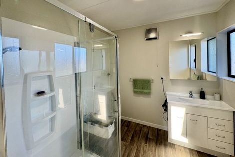 Photo of property in 6 Bethel Court, Milson, Palmerston North, 4414