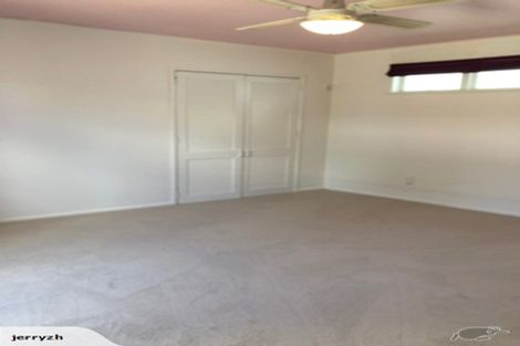 Photo of property in 83 Red Beach Road, Red Beach, 0932