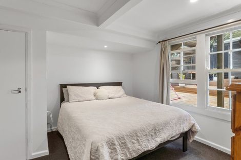 Photo of property in 67 Pine Avenue, New Brighton, Christchurch, 8061