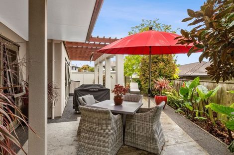 Photo of property in 176b Heta Road, Highlands Park, New Plymouth, 4312