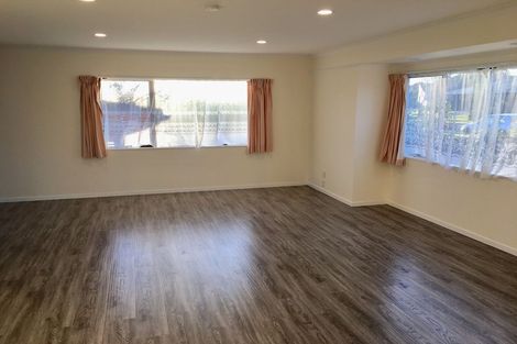 Photo of property in 20 Golfland Drive, Golflands, Auckland, 2013