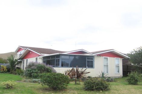 Photo of property in 11 Anderson Road, Taradale, Napier, 4112