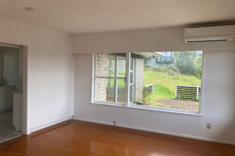 Photo of property in 2/176 Archers Road, Glenfield, Auckland, 0629
