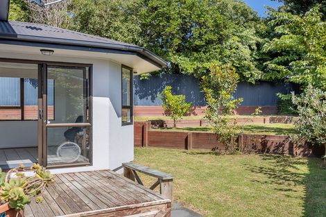 Photo of property in 15 Greenwood Place, Paraparaumu, 5032