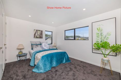 Photo of property in 2 Cutfield Lane, Kumeu, 0810