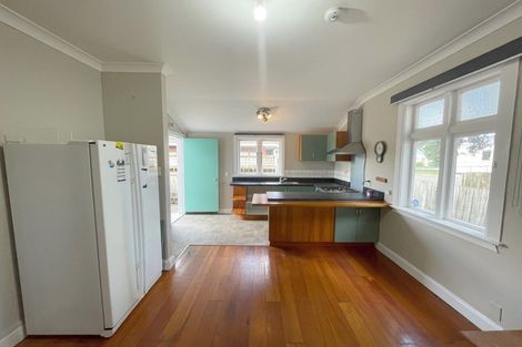 Photo of property in 42 Park Road, Miramar, Wellington, 6022