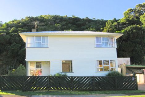 Photo of property in 112 Rangituhi Crescent, Takapuwahia, Porirua, 5022