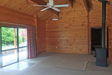 Photo of property in 21 Meadowstone Drive, Wanaka, 9305