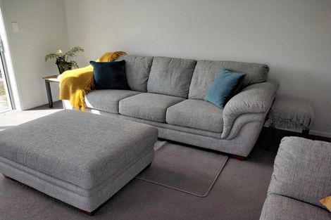 Photo of property in 22 Olney Court, One Tree Point, 0118