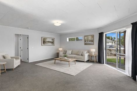 Photo of property in 52 Pine Avenue, Ebdentown, Upper Hutt, 5018