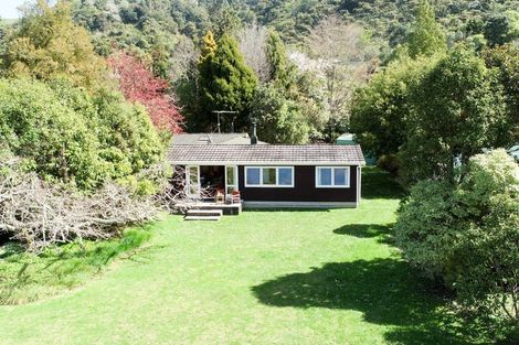 Photo of property in 115 Spencer Road, Lake Tarawera, Rotorua, 3076