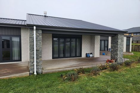 Photo of property in 2 Ulcoats Lane, Pokeno, 2402