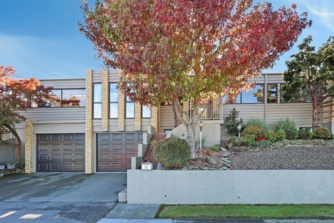 Photo of property in 11 Leven Street, South Hill, Oamaru, 9400