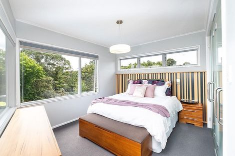 Photo of property in 13 Awarua Crescent, Havelock North, 4130