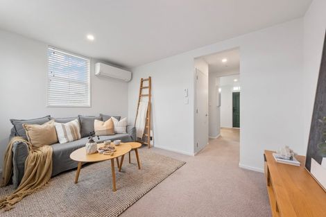 Photo of property in 4/30 Hargest Crescent, Sydenham, Christchurch, 8023