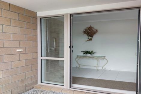 Photo of property in 4 Parkdale Close, Snells Beach, 0920