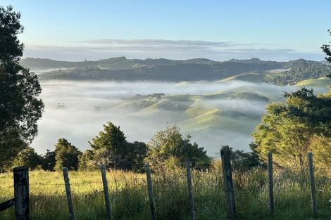 Photo of property in 24 Noakes Hill Road, Puhoi, Silverdale, 0994